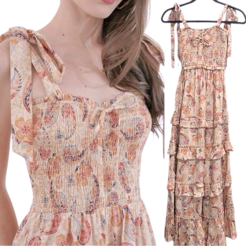 NWOT Yumi Kim Maxine Midi Dress in Country
Paisley Sand Size XS 268.00